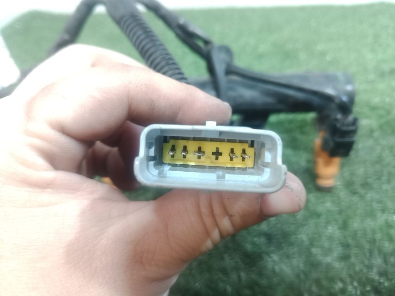 Recambio de rampa inyectora para peugeot 206 berlina 1.1 referencia OEM IAM 9655833580 9655833580 9655833580