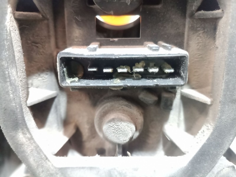 Recambio de piloto trasero izquierdo para peugeot partner caja/chasis 1.6 hdi referencia OEM IAM 9657977080 9657977080 965797688