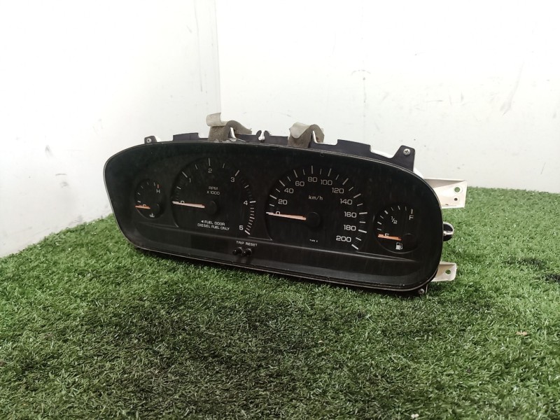 Recambio de cuadro instrumentos para chrysler voyager (gs) 2.5 td family referencia OEM IAM S62970113R P04685629 TN2574102310