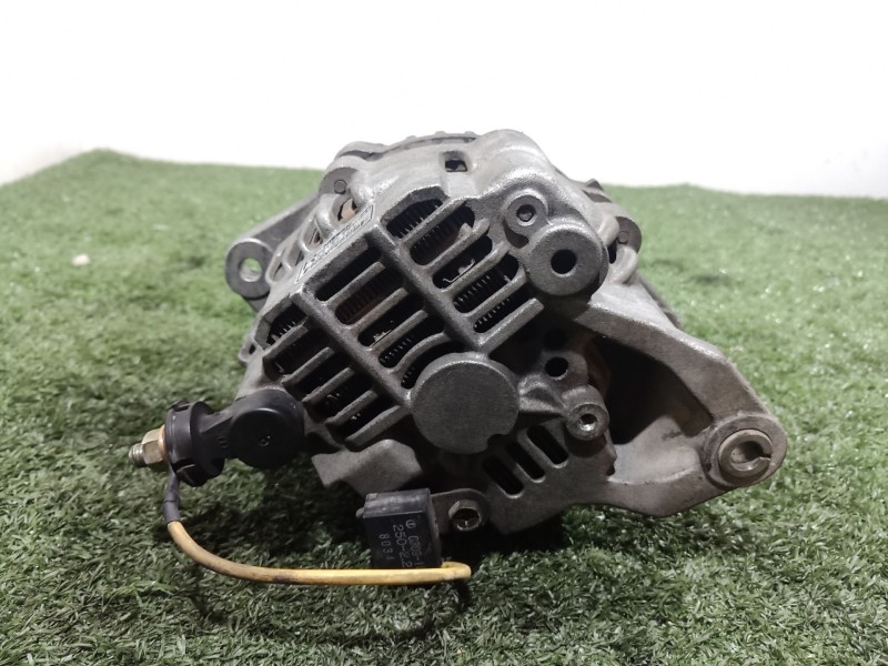 Recambio de alternador para nissan x-trail (t30) referencia OEM IAM 231005M310 231005M310 A3TB0771 Recambio de alternador para nissan x-trail (t30) referencia OEM IAM 231005M310 231005M310 A3TB0771