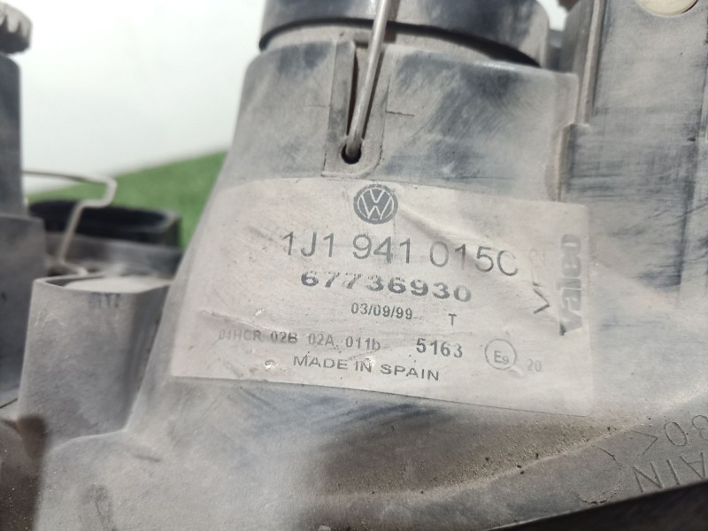 Recambio de faro izquierdo para volkswagen golf iii cabrio (1e7) 1.9 tdi referencia OEM IAM 1J1941015C 1J1941015C 67736930