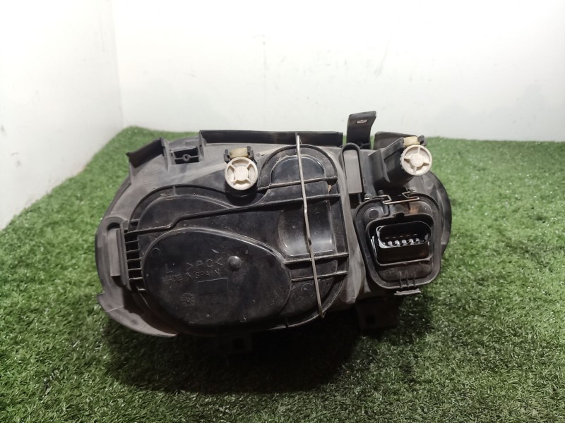 Recambio de faro izquierdo para volkswagen golf iii cabrio (1e7) 1.9 tdi referencia OEM IAM 1J1941015C 1J1941015C 67736930
