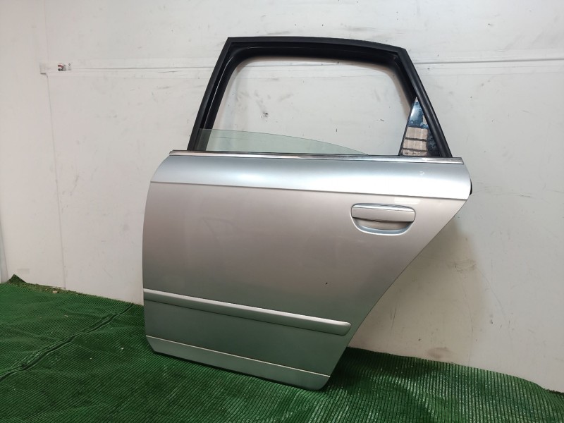 Recambio de puerta trasera izquierda para seat exeo st (3r5) 2.0 tdi referencia OEM IAM   