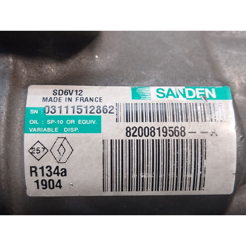 Recambio de compresor aire acondicionado para renault clio iii 1.2 16v referencia OEM IAM 8200819568A SD6V12 03111512862