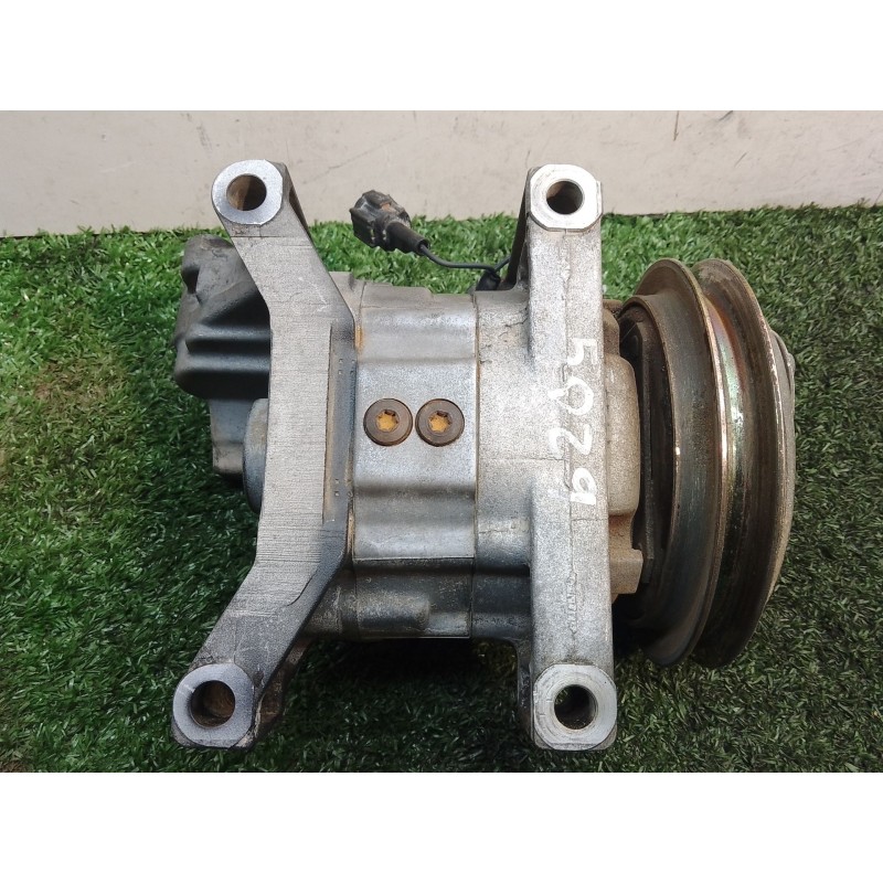 Recambio de compresor aire acondicionado para nissan x-trail (t30) comfort referencia OEM IAM 926005M301 5060215421 483004047