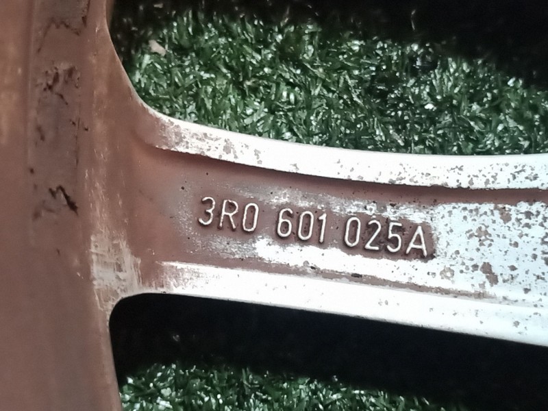 Recambio de juego llantas para seat exeo st (3r5) 2.0 tdi referencia OEM IAM 22545R1791Y 3R0601025A - RIKEN - 22545R1791Y (4521)