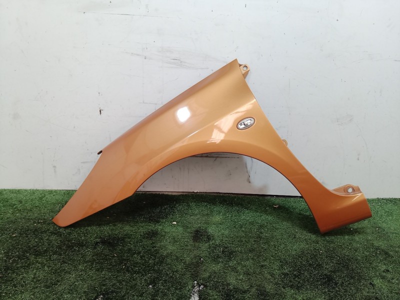 Recambio de aleta delantera izquierda para peugeot 307 cc (3b) 2.0 hdi 135 referencia OEM IAM   