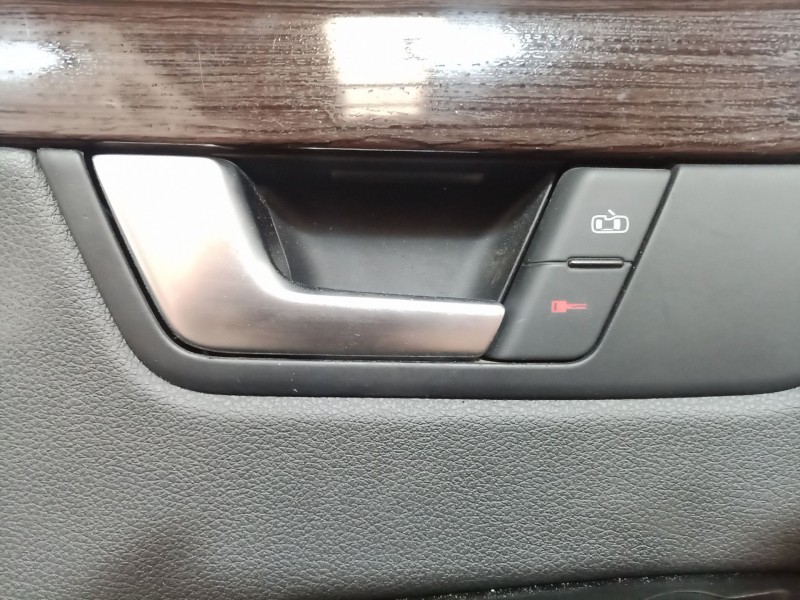 Recambio de guarnecido puerta delantera izquierda para seat exeo st (3r5) 2.0 tdi referencia OEM IAM 3R1867105 3R1867105 3R18671
