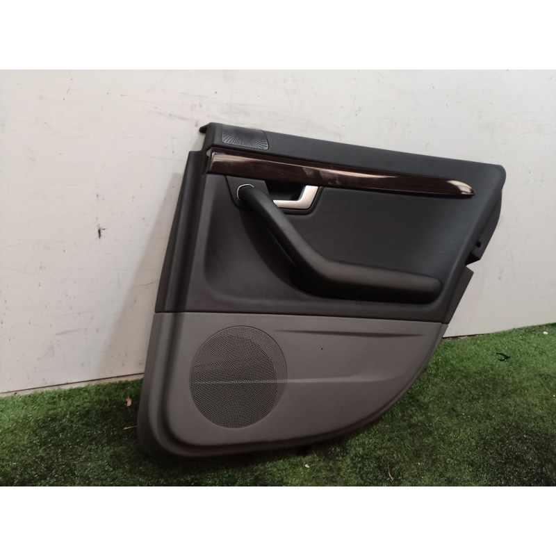 Recambio de guarnecido puerta trasera derecha para seat exeo st (3r5) 2.0 tdi referencia OEM IAM 3R0867306  3R0867306D