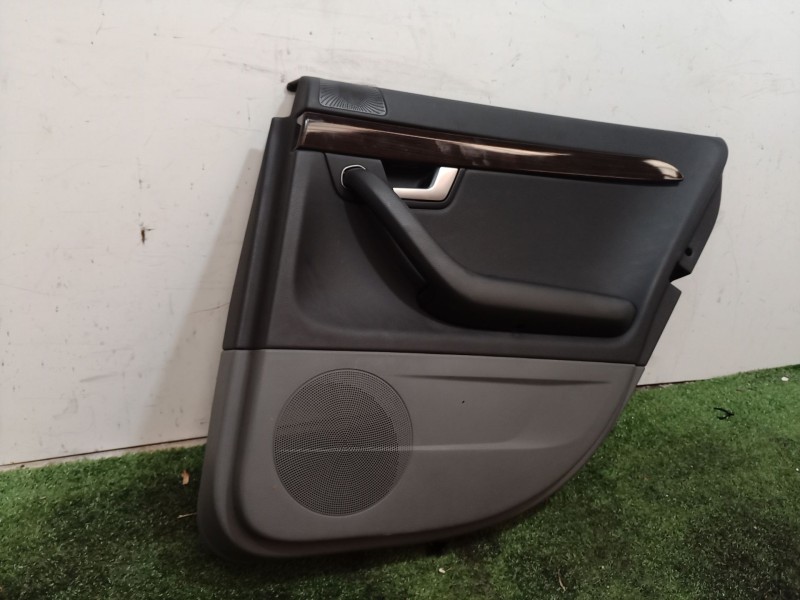 Recambio de guarnecido puerta trasera derecha para seat exeo st (3r5) 2.0 tdi referencia OEM IAM 3R0867306  3R0867306D