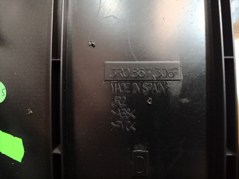 Recambio de guarnecido puerta trasera derecha para seat exeo st (3r5) 2.0 tdi referencia OEM IAM 3R0867306  3R0867306D