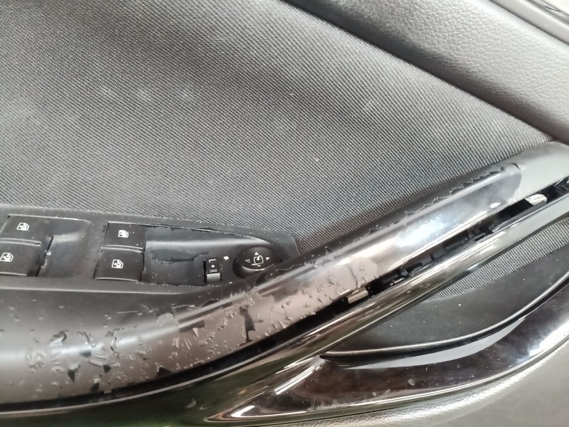 Recambio de guarnecido puerta delantera izquierda para opel astra k (b16) 1.6 cdti (68) referencia OEM IAM 2513834LH 2513829 888