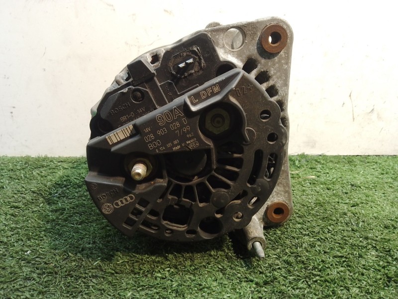 Recambio de alternador para volkswagen new beetle (9c1/1c1) 2.0 referencia OEM IAM 028903028D 028903028D 0124325003