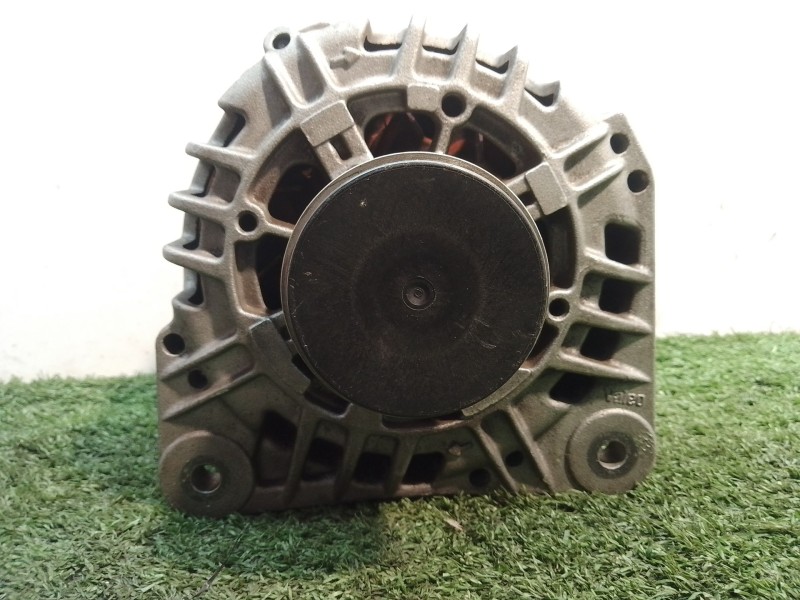 Recambio de alternador para renault megane ii berlina 5p 1.5 dci diesel referencia OEM IAM 7711368619 269673 SG12B105