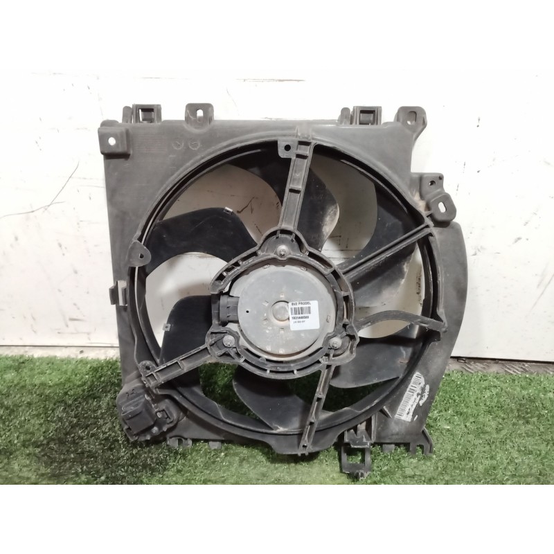 Recambio de electroventilador para renault clio iii 1.2 16v referencia OEM IAM   