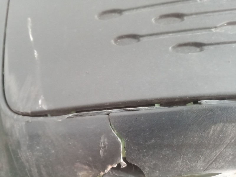 Recambio de paragolpes delantero para volkswagen caddy v skn / bbdtrex0 2.0 tdi 102cv / 75kw referencia OEM IAM 2K7807221  