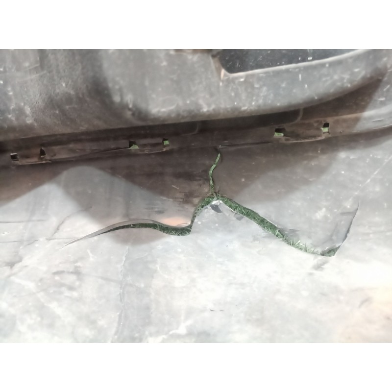 Recambio de paragolpes delantero para volkswagen caddy v skn / bbdtrex0 2.0 tdi 102cv / 75kw referencia OEM IAM 2K7807221  