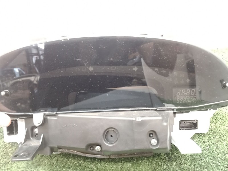 Recambio de cuadro instrumentos para toyota yaris (_p1_) 1.5 (ncp13_) referencia OEM IAM 838000D660D 838000D660D MB4573003176