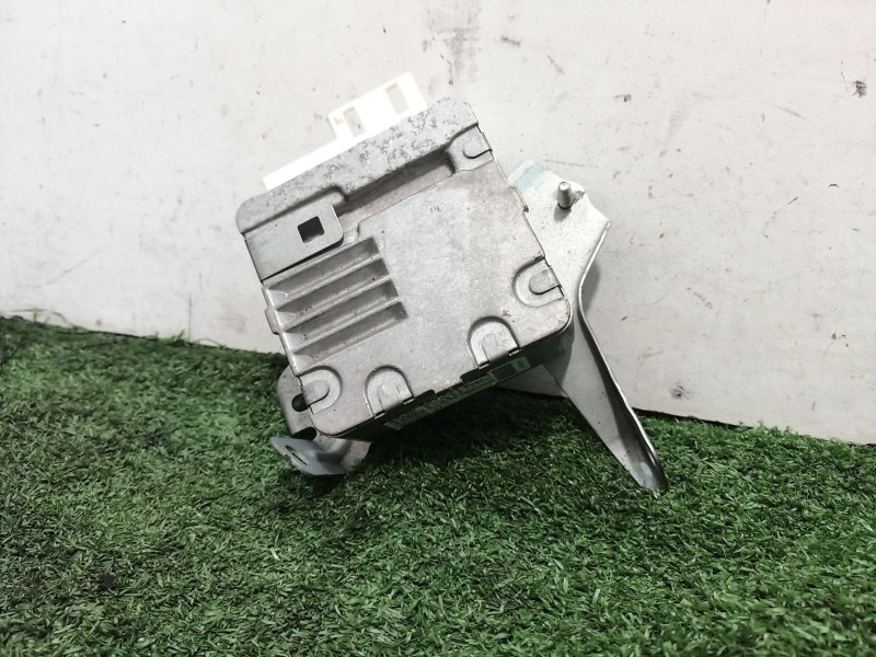 Recambio de centralita direccion electrica para toyota yaris (_p1_) 1.5 (ncp13_) referencia OEM IAM 896500D091 K9101801 69000010