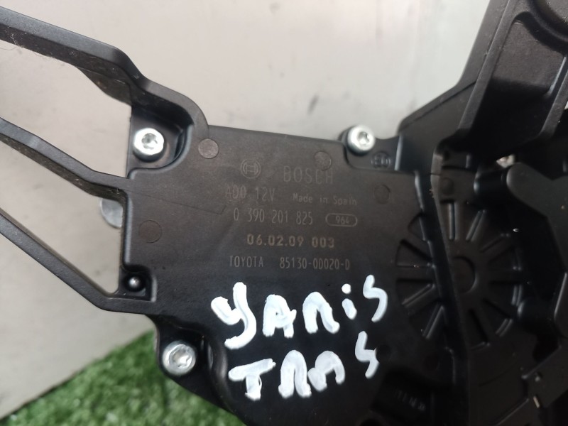 Recambio de motor limpia trasero para toyota yaris (_p1_) 1.5 (ncp13_) referencia OEM IAM 0390201825 0390201825 851300D020D