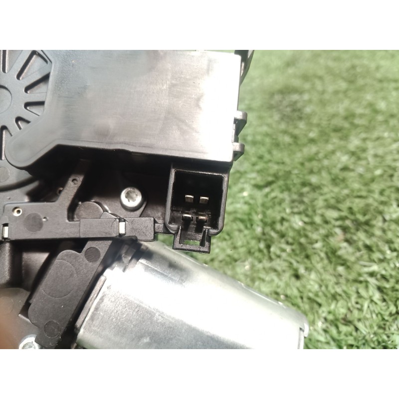 Recambio de motor limpia trasero para toyota yaris (_p1_) 1.5 (ncp13_) referencia OEM IAM 0390201825 0390201825 851300D020D