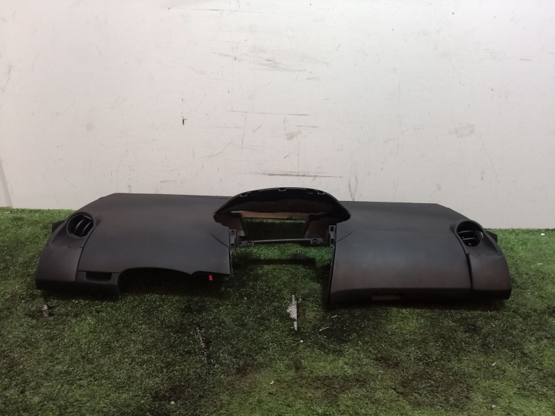 Recambio de salpicadero para toyota yaris (_p1_) 1.5 (ncp13_) referencia OEM IAM 553020D010 553020D010 553020D010