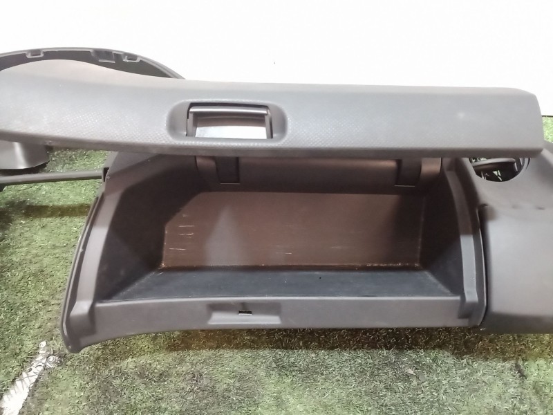 Recambio de salpicadero para toyota yaris (_p1_) 1.5 (ncp13_) referencia OEM IAM 553020D010 553020D010 553020D010