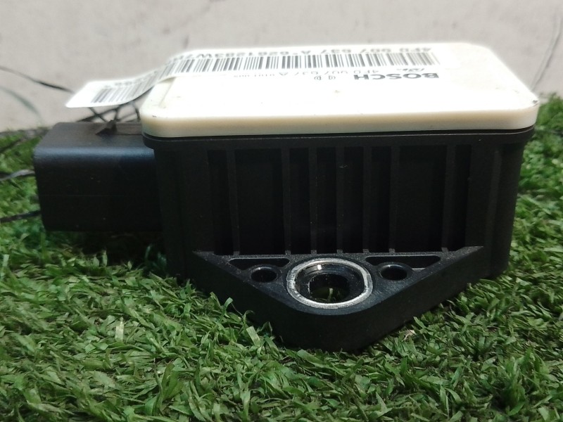 Recambio de sensor para seat exeo st (3r5) 2.0 tdi referencia OEM IAM 4F0907637A 4F0907637A 6261283W7RKA22