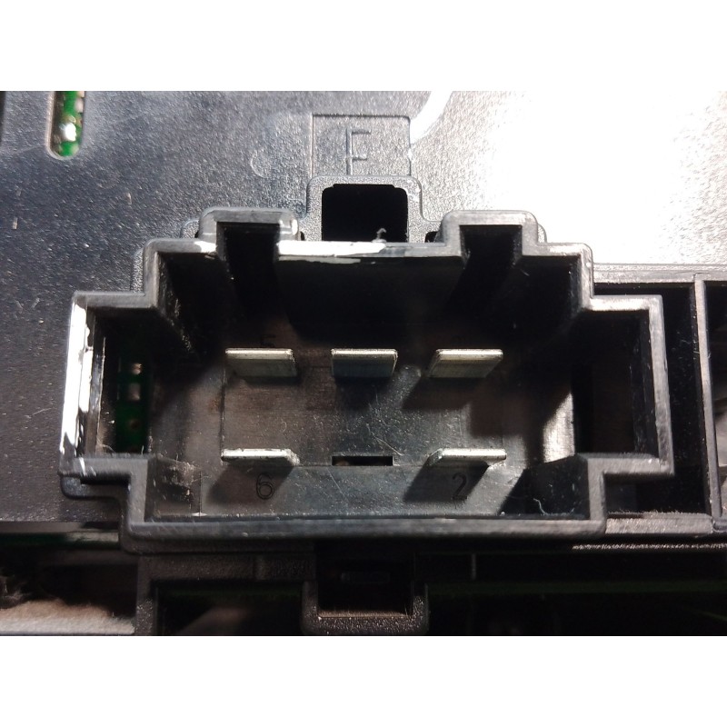 Recambio de mando climatizador para seat exeo st (3r5) 2.0 tdi referencia OEM IAM 8E0820043BL 8E0820043BL 8E0820043BL