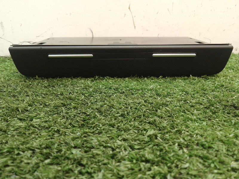 Recambio de guantera para seat exeo st (3r5) 2.0 tdi referencia OEM IAM 8H0857058F 8H0857058F 8H0857058F