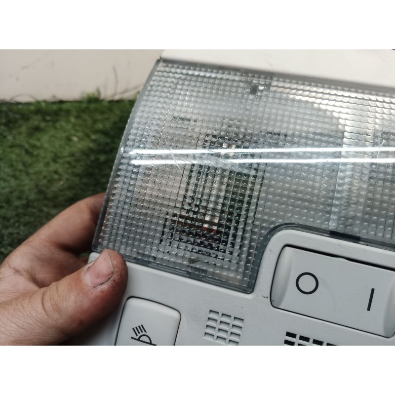 Recambio de luz interior para seat exeo st (3r5) 2.0 tdi referencia OEM IAM 8E0951177 8E0951177 70103105