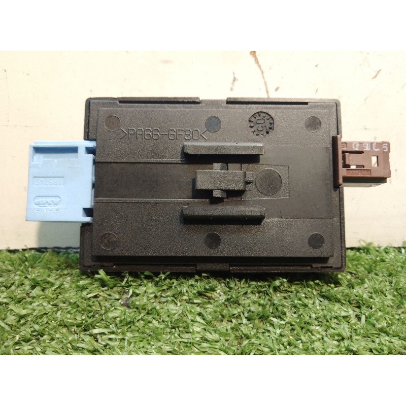 Recambio de modulo electronico para peugeot 307 cc (3b) 2.0 hdi 135 referencia OEM IAM 9657384680 9657384680 22530201