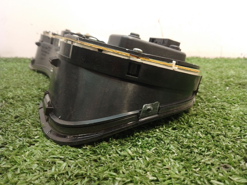 Recambio de cuadro instrumentos para peugeot 307 cc (3b) 2.0 hdi 135 referencia OEM IAM 281122035 NS54171320 P9655925880B02