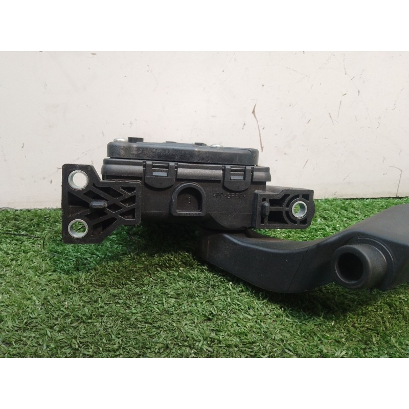 Recambio de pedal acelerador para seat exeo st (3r5) 2.0 tdi referencia OEM IAM 8E1721523G HSHLO 6PV00837505