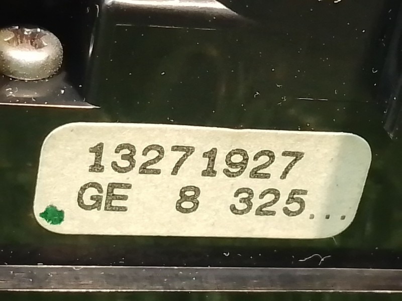 Recambio de warning para opel insignia a sedán (g09) 2.0 cdti (69) referencia OEM IAM 13271927 13271927 GE8325