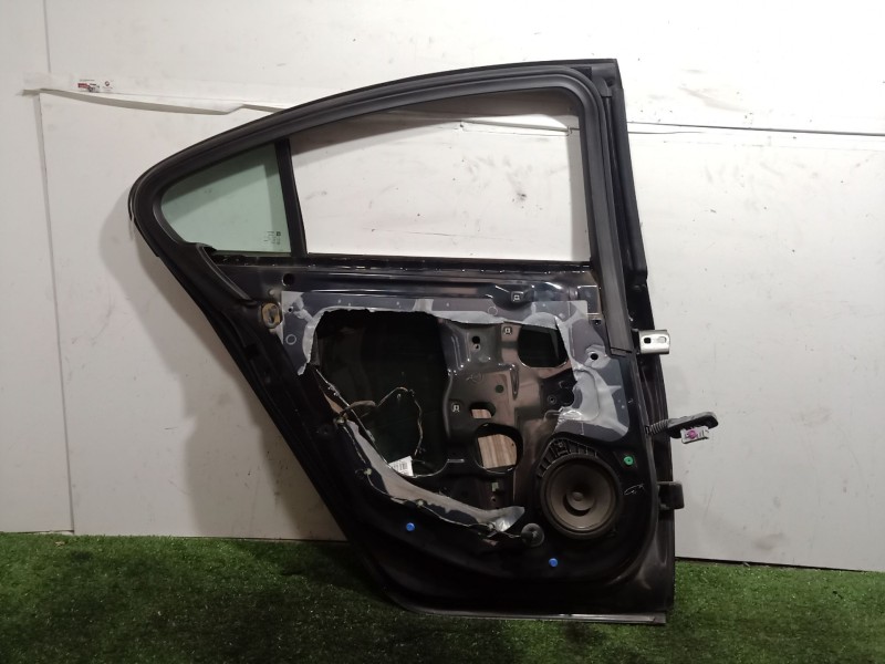 Recambio de puerta trasera izquierda para opel insignia a sedán (g09) 2.0 cdti (69) referencia OEM IAM   