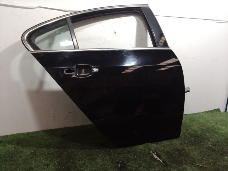 Recambio de puerta trasera derecha para opel insignia a sedán (g09) 2.0 cdti (69) referencia OEM IAM   