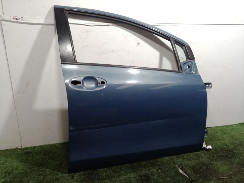 Recambio de puerta delantera derecha para toyota yaris (_p1_) 1.5 (ncp13_) referencia OEM IAM   