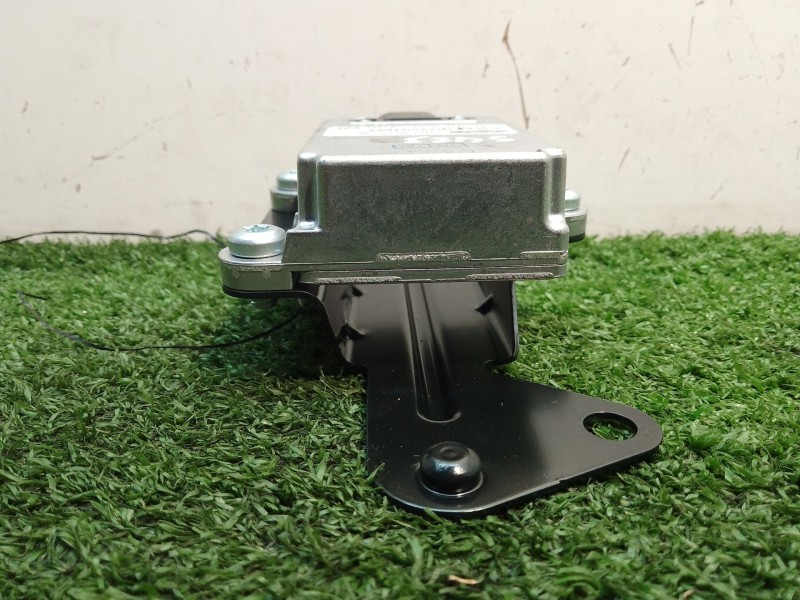 Recambio de sensor para ford s-max (wa6) 2.0 tdci referencia OEM IAM 6G913C187AF A2C53177979 15444101