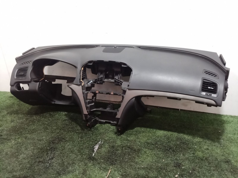 Recambio de salpicadero para opel insignia a sedán (g09) 2.0 cdti (69) referencia OEM IAM   