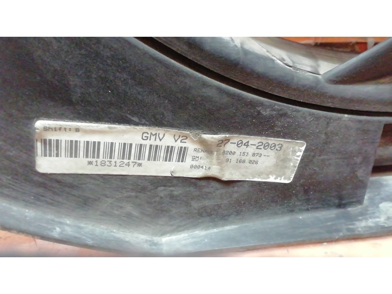 Recambio de electroventilador para renault trafic combi (ab 4.01) passenger privilege referencia OEM IAM 8200151873  