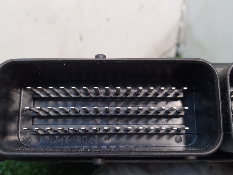 Recambio de centralita motor uce para daewoo tacuma (u100) 1.6 referencia OEM IAM 96487150 S010016037E1 1AKD