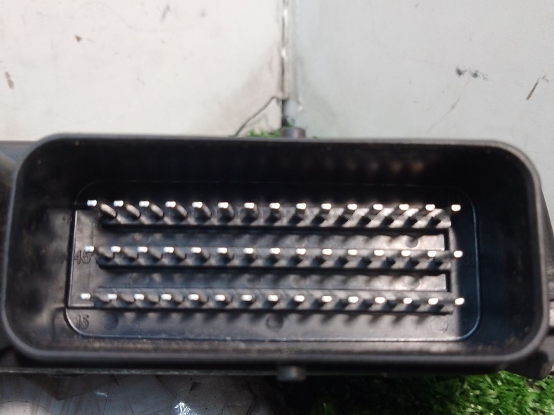 Recambio de centralita motor uce para daewoo tacuma (u100) 1.6 referencia OEM IAM 96487150 S010016037E1 1AKD