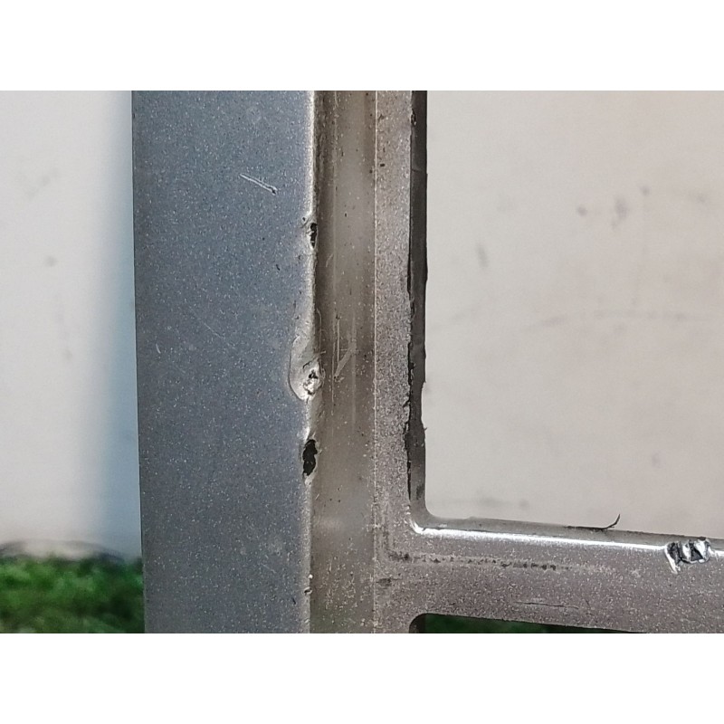 Recambio de moldura salpicadero para peugeot 307 cc (3b) 2.0 hdi 135 referencia OEM IAM 9634505077 9634505077 9634505077