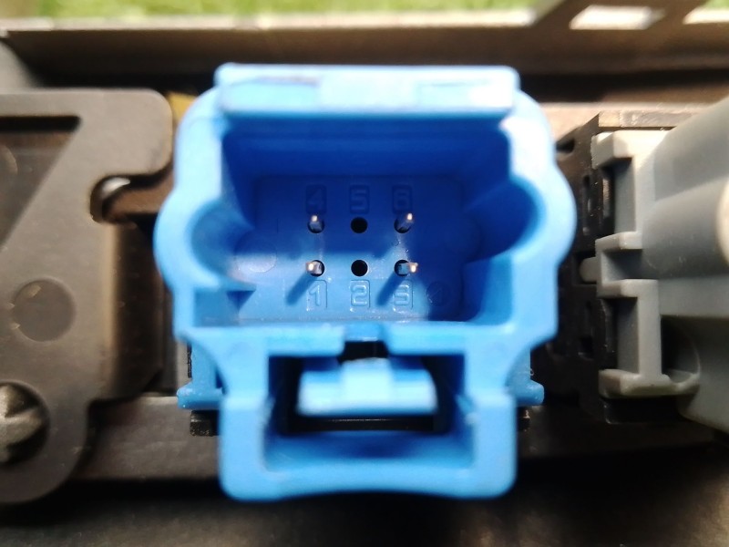 Recambio de moldura salpicadero para peugeot 307 cc (3b) 2.0 hdi 135 referencia OEM IAM 9634505077 9634505077 9634505077