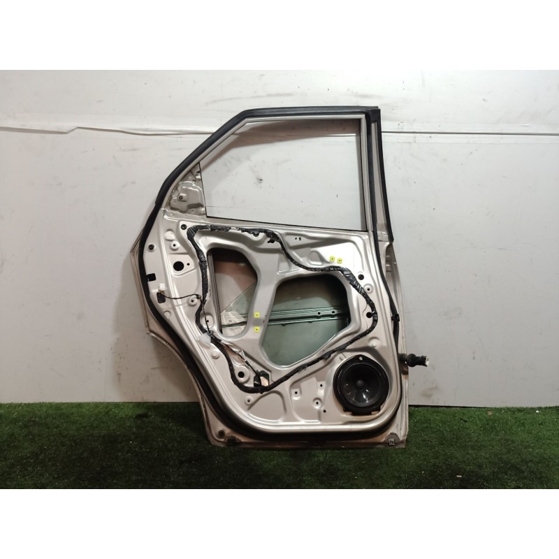 Recambio de puerta trasera izquierda para honda civic viii hatchback (fn, fk) 2.2 ctdi (fk3) referencia OEM IAM   