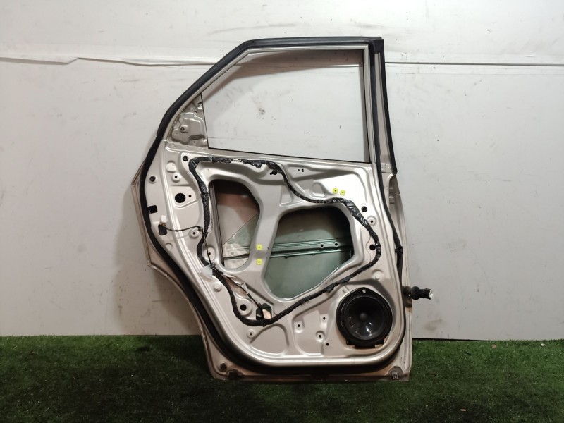 Recambio de puerta trasera izquierda para honda civic viii hatchback (fn, fk) 2.2 ctdi (fk3) referencia OEM IAM   