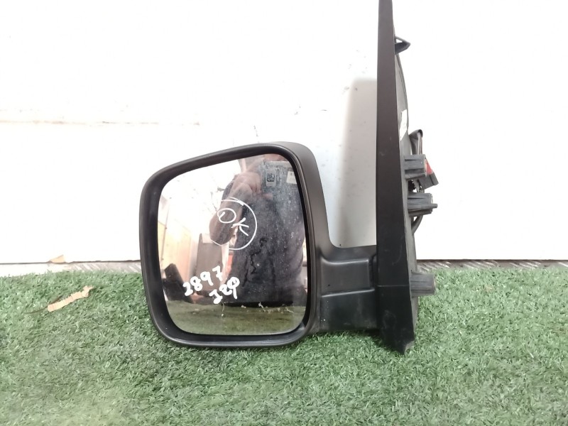 Recambio de retrovisor izquierdo para peugeot bipper básico referencia OEM IAM   