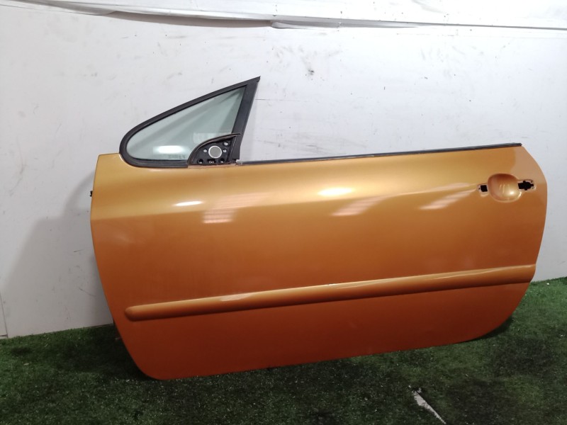 Recambio de puerta delantera izquierda para peugeot 307 cc (3b) 2.0 hdi 135 referencia OEM IAM   