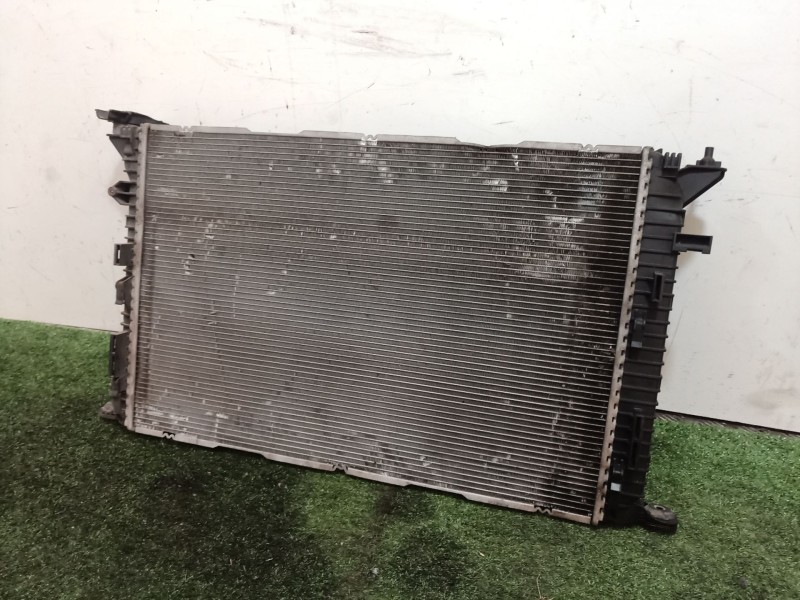 Recambio de radiador agua para audi s5 cabriolet (8f7) 3.0 tfsi referencia OEM IAM 8K0121251AA  VP7TBH8005DJ